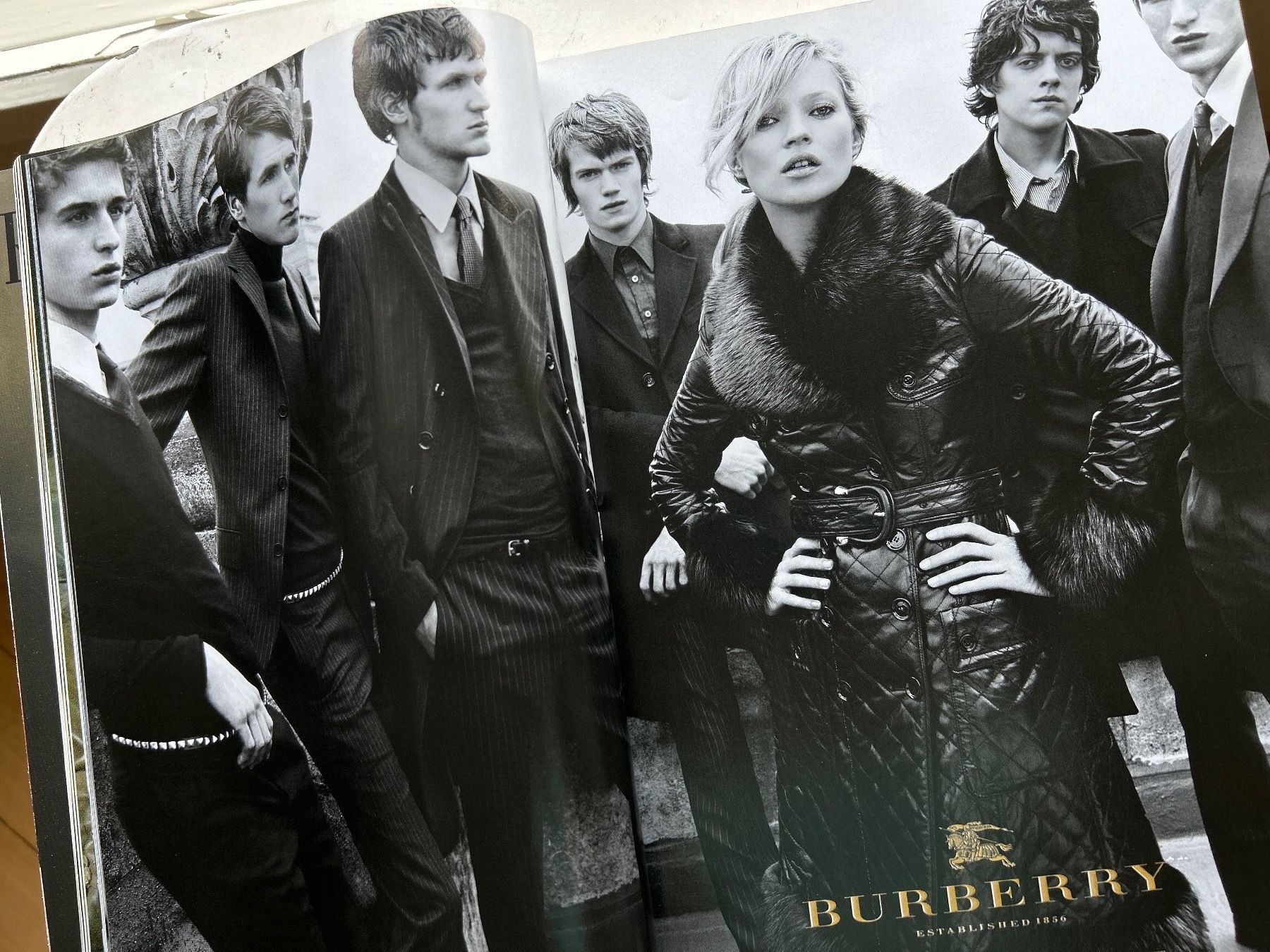 Libri: HARPER‘S BAZAAR. BEYONCÉ.H.CHRISTENSEN. GAINSBOURG CHARLOTTE – Usato da Zürich venduto da Coffeetable88 2
