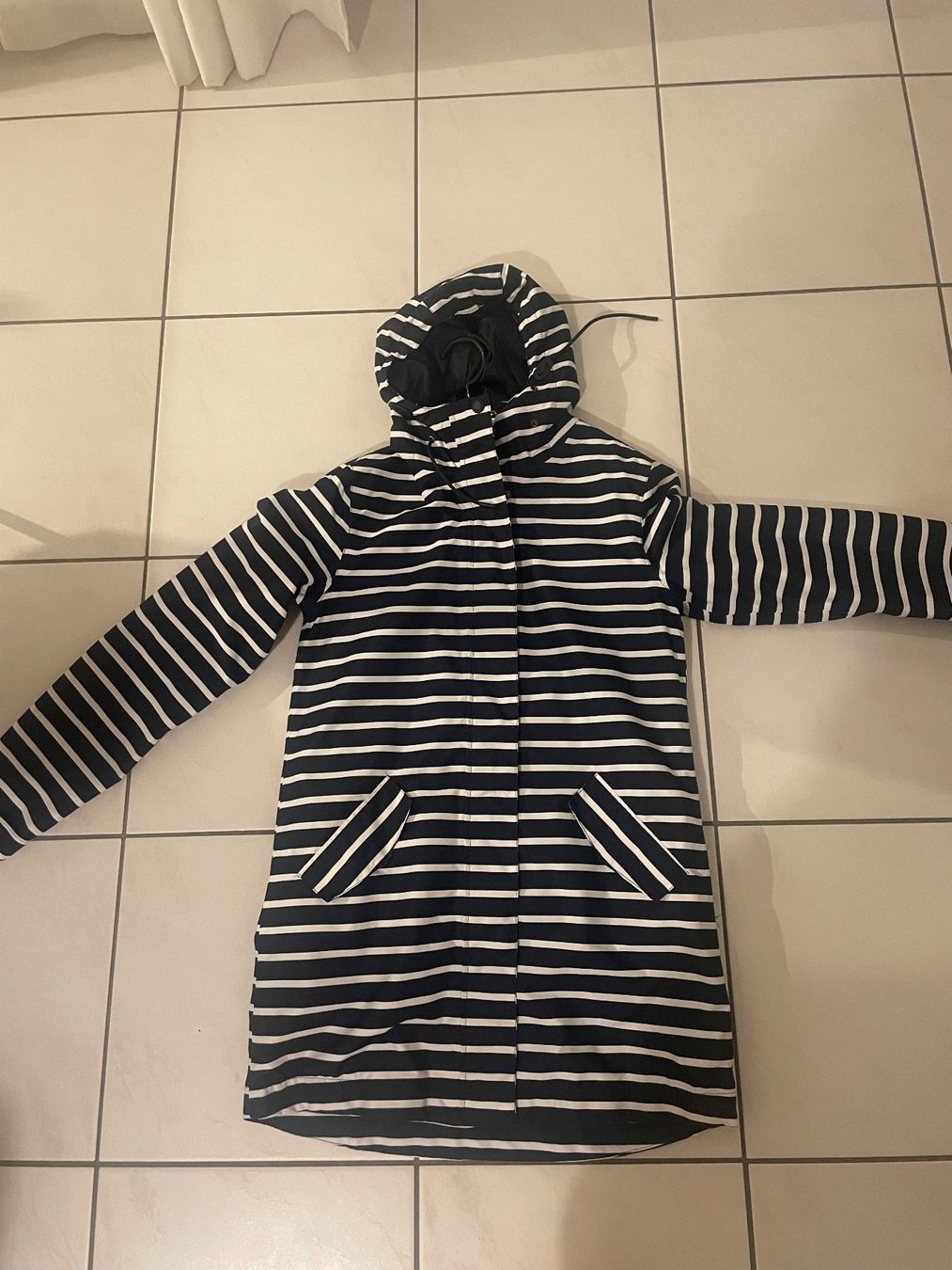 Tchibo Cappotti: Tchibo Regenjacke – Usato da Bern venduto da sar_9lj8