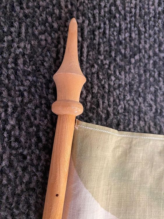 Fahnen: antike Fahne Thurgau an Holtstange – Gebraucht aus St.Gallen von Boergie 1