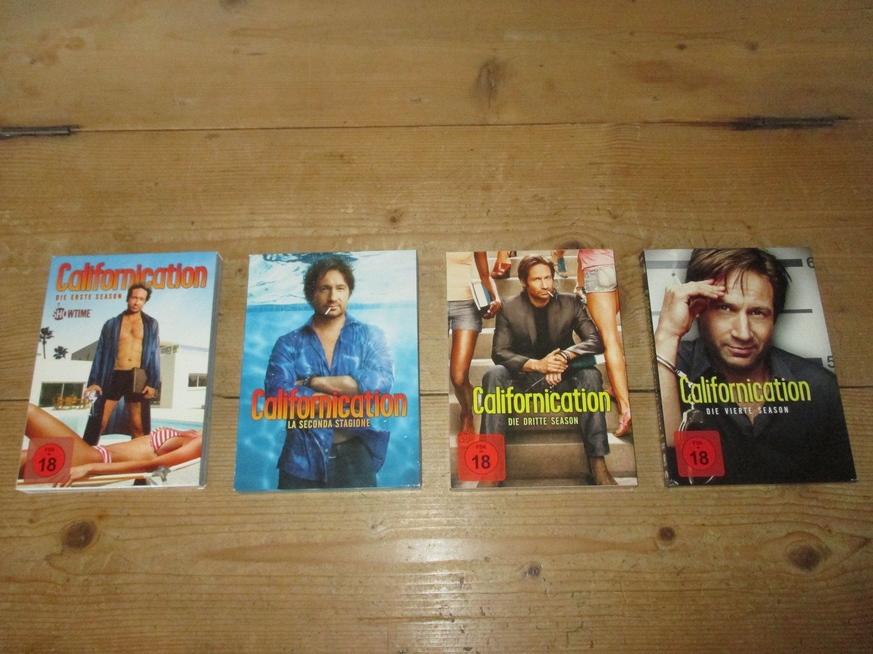 Tutti i DVDs: Californication 1-4 DVD – Usato da Flims - Dorf venduto da Stagediver