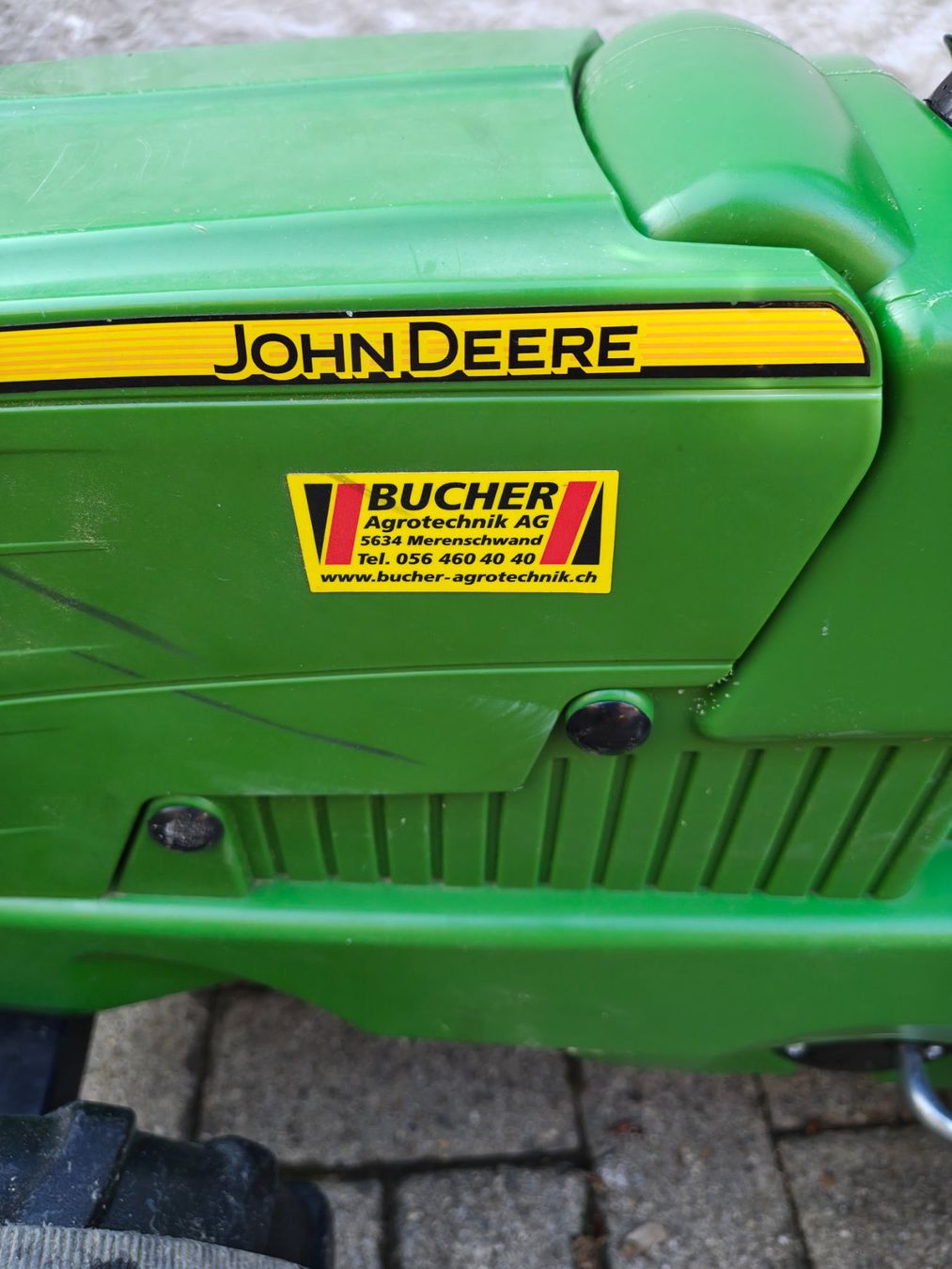 John Deere Fahrzeuge für Kinder: Tret traktor John Deere – Gebraucht aus Uerkheim von Justi.y 7