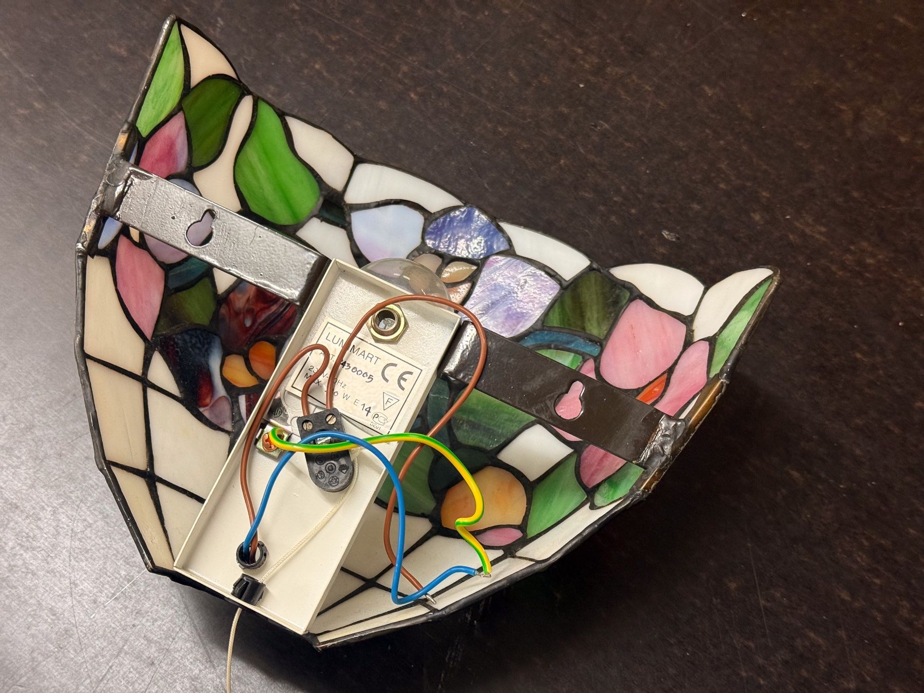 Lampade: schöne Jugendstillampe mit Zugschalter – Usato da Zürich venduto da pixeltom 1