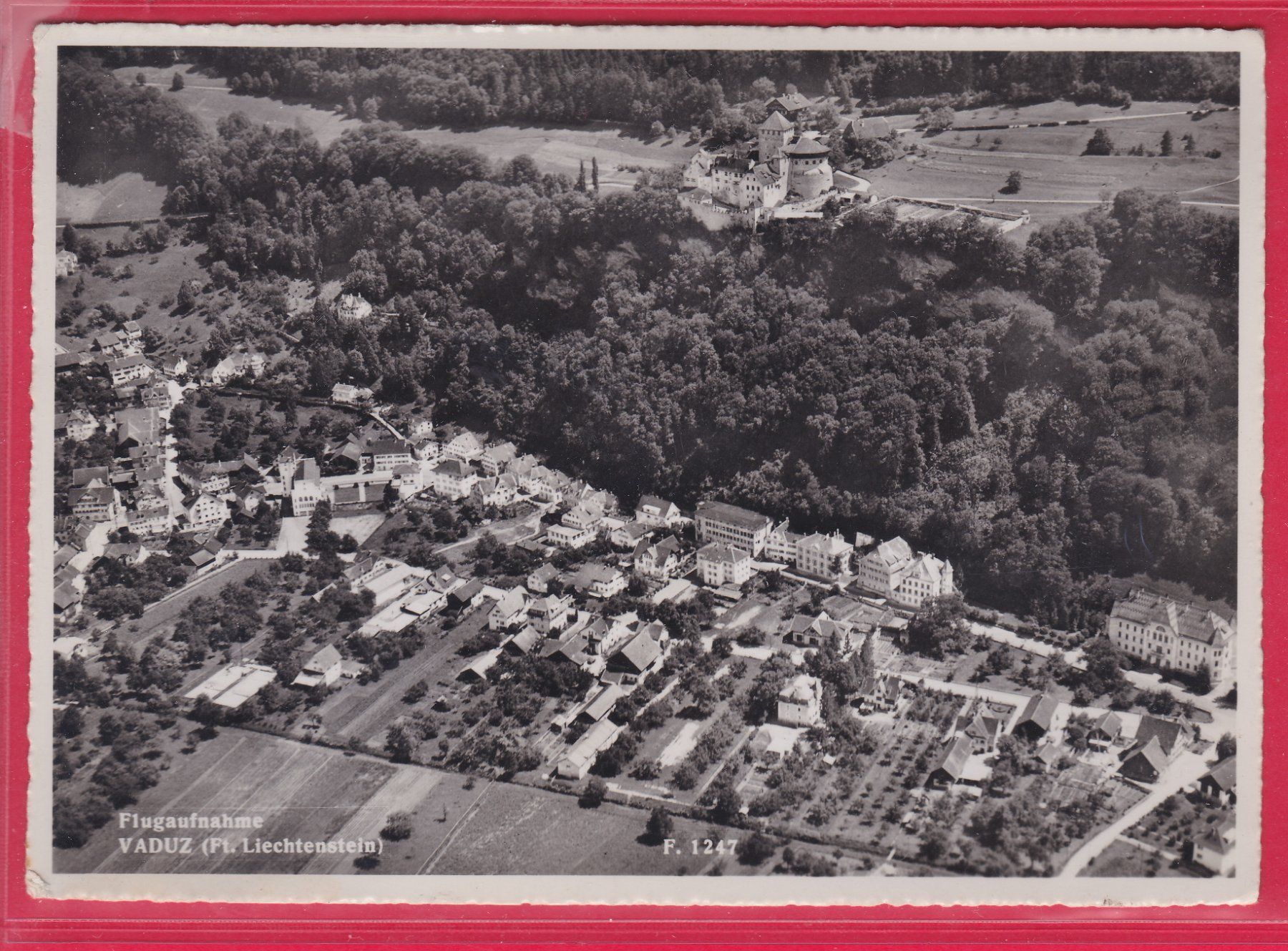 Cartoline postali: FLUGAUFNAHME VADUZ – Usato da Oberrieden venduto da Gebirgsstelze