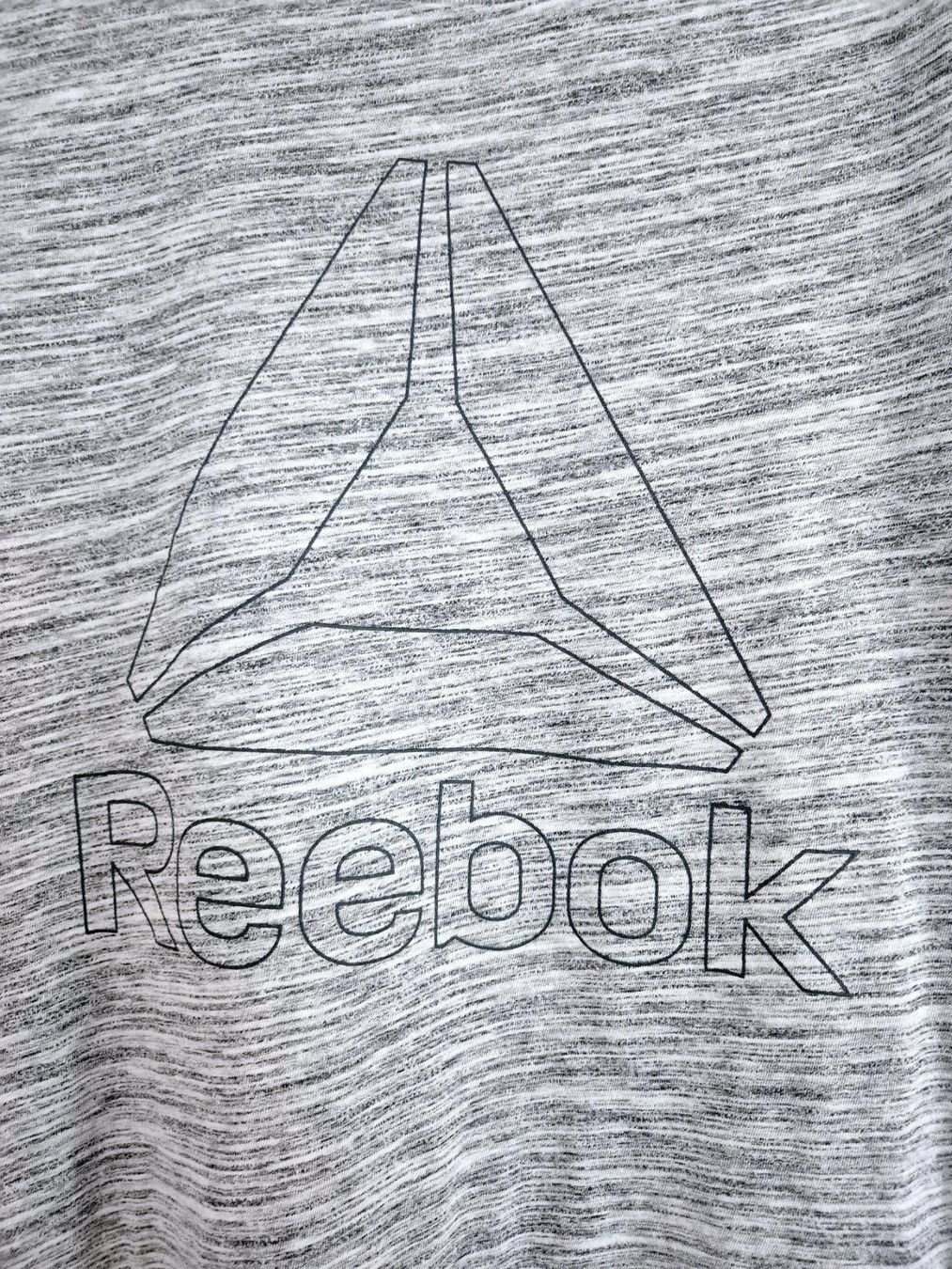 Reebok T-Shirts: Reebok T-Shirt Gr. S – Gebraucht aus Volketswil von Dokinka 1