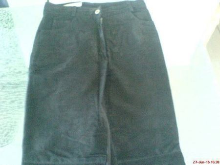 schöne,schwarze Wildlederhosen NEWPORT