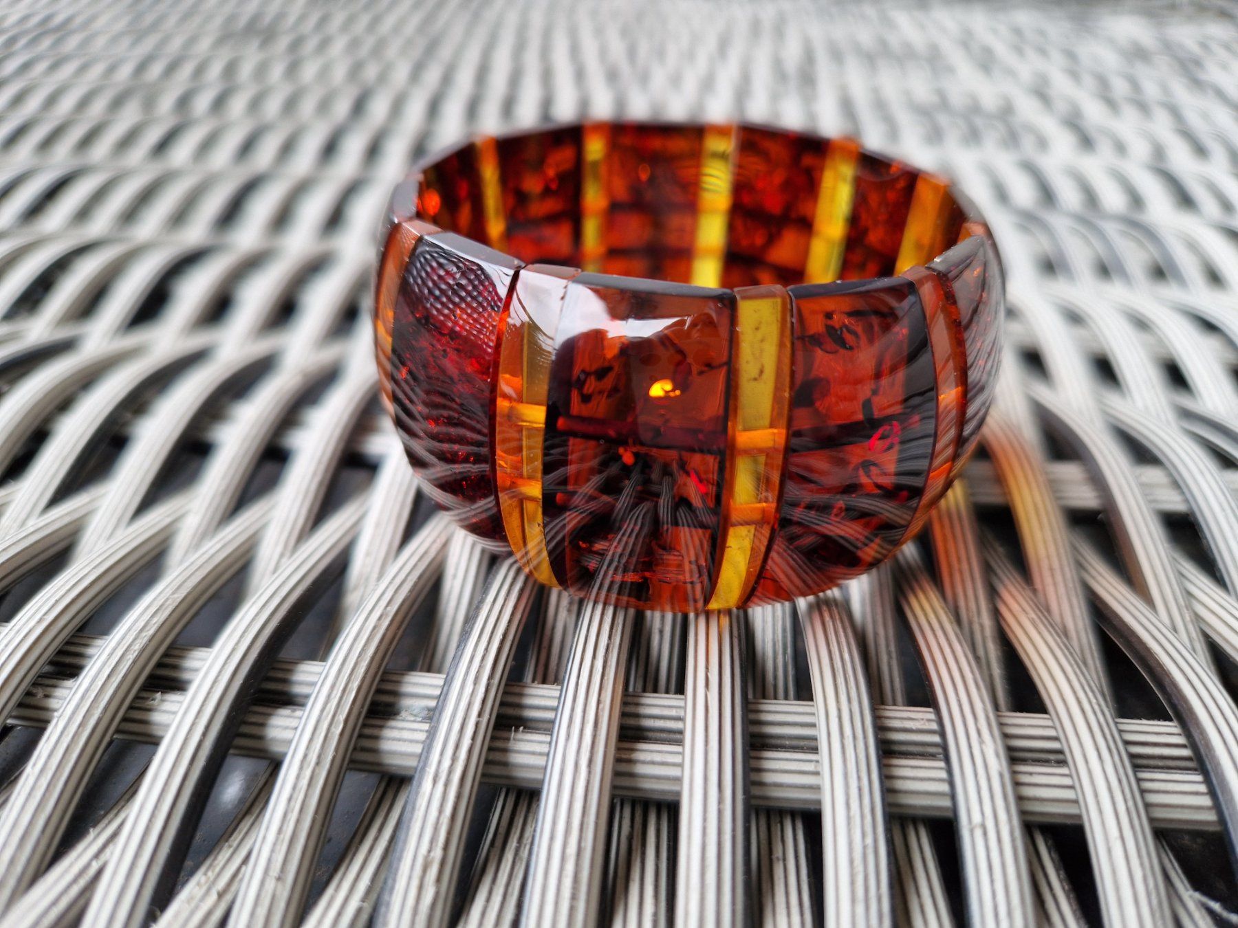 Bracciali & Braccialetti: Bracelet Ambre véritable – Nuovo e nell'imballaggio originale da Pully venduto da Andalous 3