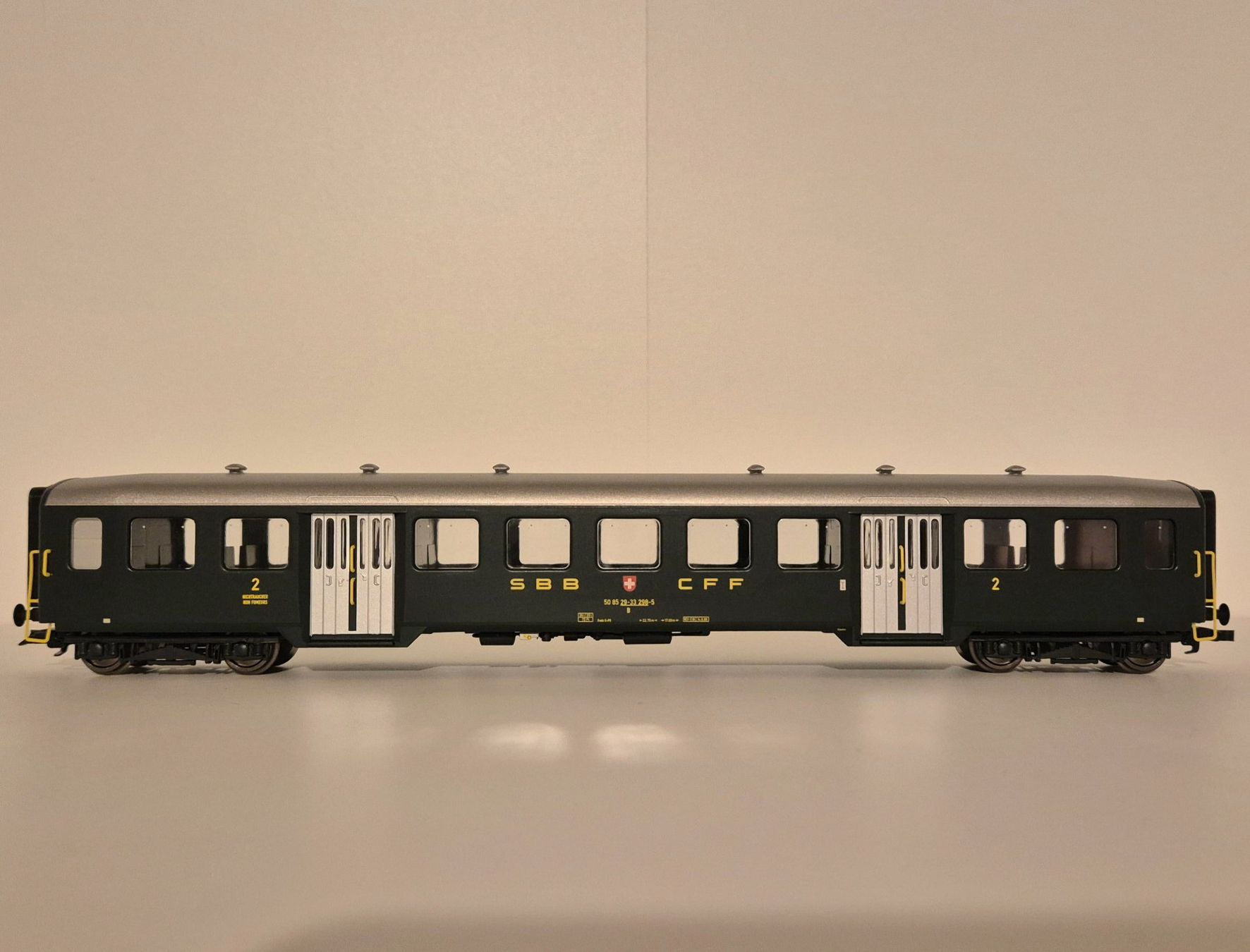 Liliput Modellini di ferrovie: Liliput SBB Leichtstahlwagen 2. Klasse – Usato da Wittenwil venduto da ced_q8j7