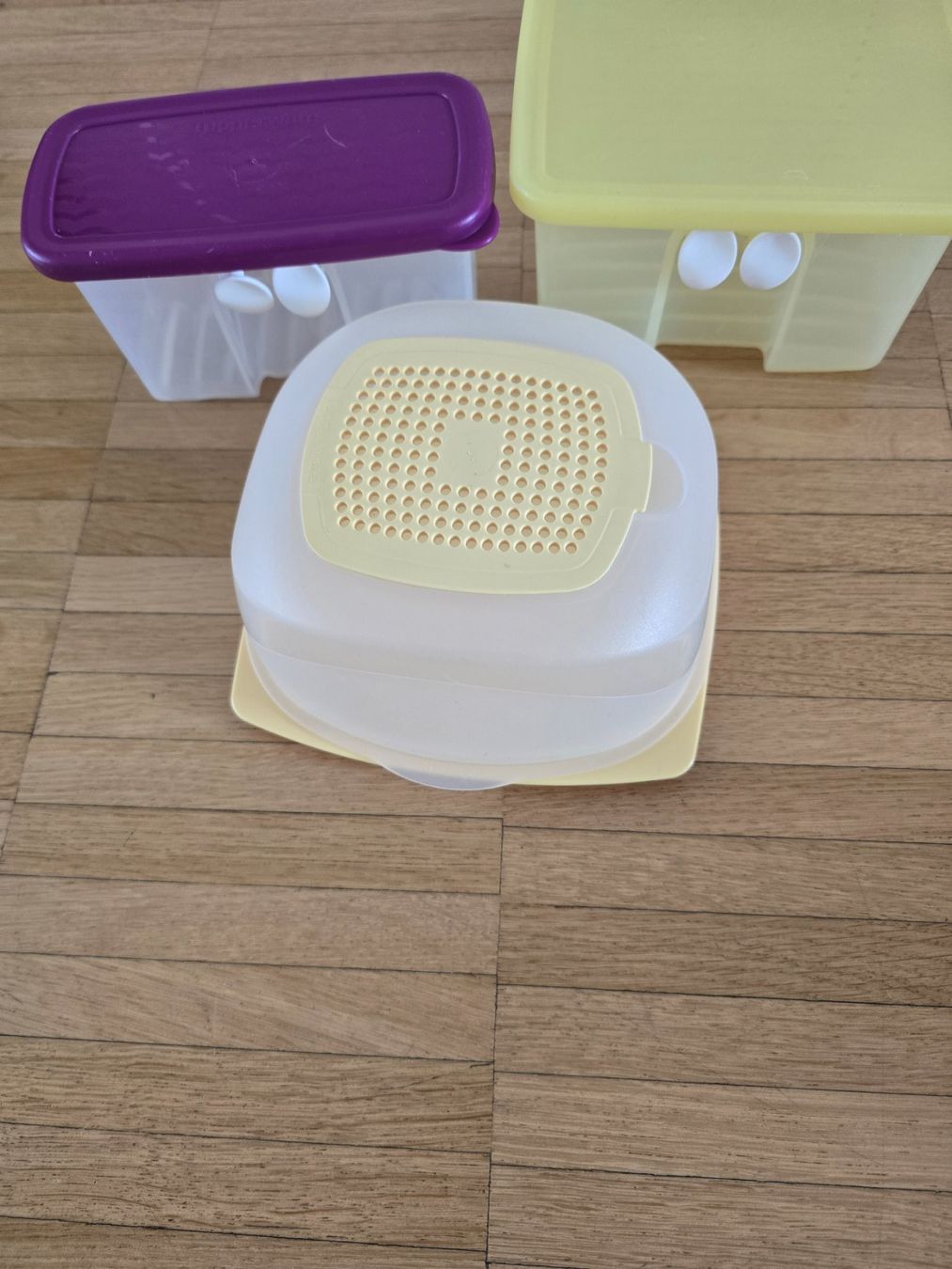 Tupperware Contenitori & Simili: Tupperware  Prima Klima und Käsemax – Usato da Laufenburg venduto da may_r2st