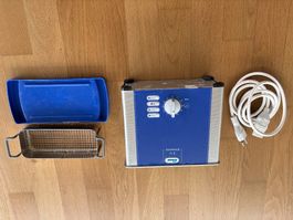 Ultraschallreiniger Elma S10 mit Korb und Deckel gereinigt