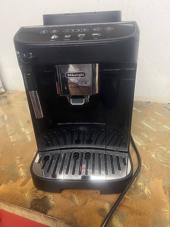 Kaffeemaschinen & Espressomaschinen: Delonghi Evo – Gebraucht aus Adliswil von Claris02