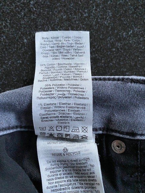 Jeans: Jack & Jones Jeans Shorts Regular Fit Grau Gr. M – Gebraucht aus Ergisch von July64 4