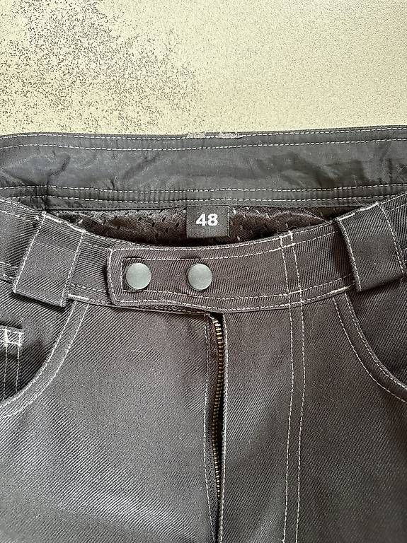 Jeans: Motorrad Jeans Textil schwarz unisex Gr.48 (Gr.38) – Usato da Uetikon am See venduto da Monalisa5 2