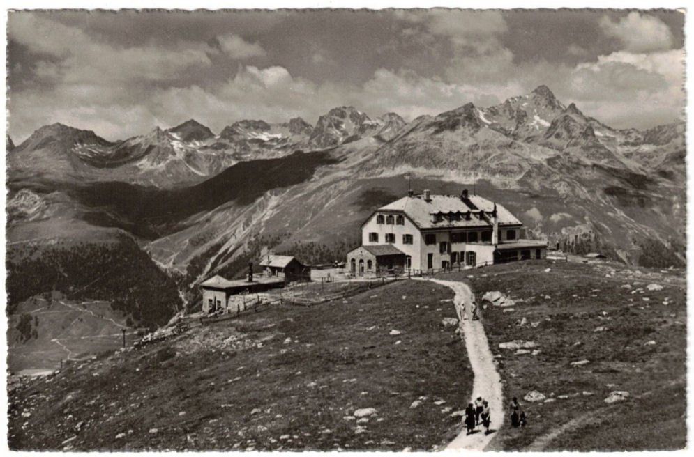 Cartoline postali: St. Moritz - Standseilbahn Muottas Muragl Bergstation – Usato da Binningen venduto da Mountainrider