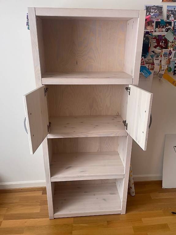 Scaffali: Regalkommode von LifeTime (Echtholz) – Usato da Winterthur venduto da Handballhuhn73
