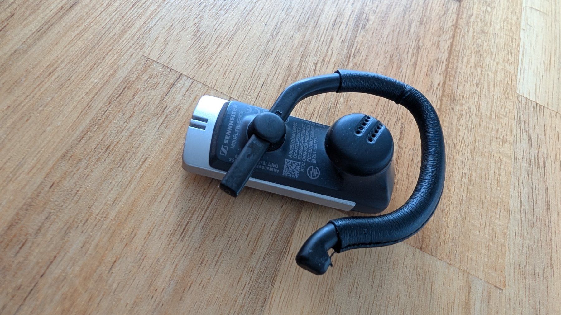 Sennheiser Cuffie: Sennheiser Presence Bluetooth Headset – Usato da Habsburg venduto da Matrix85 2