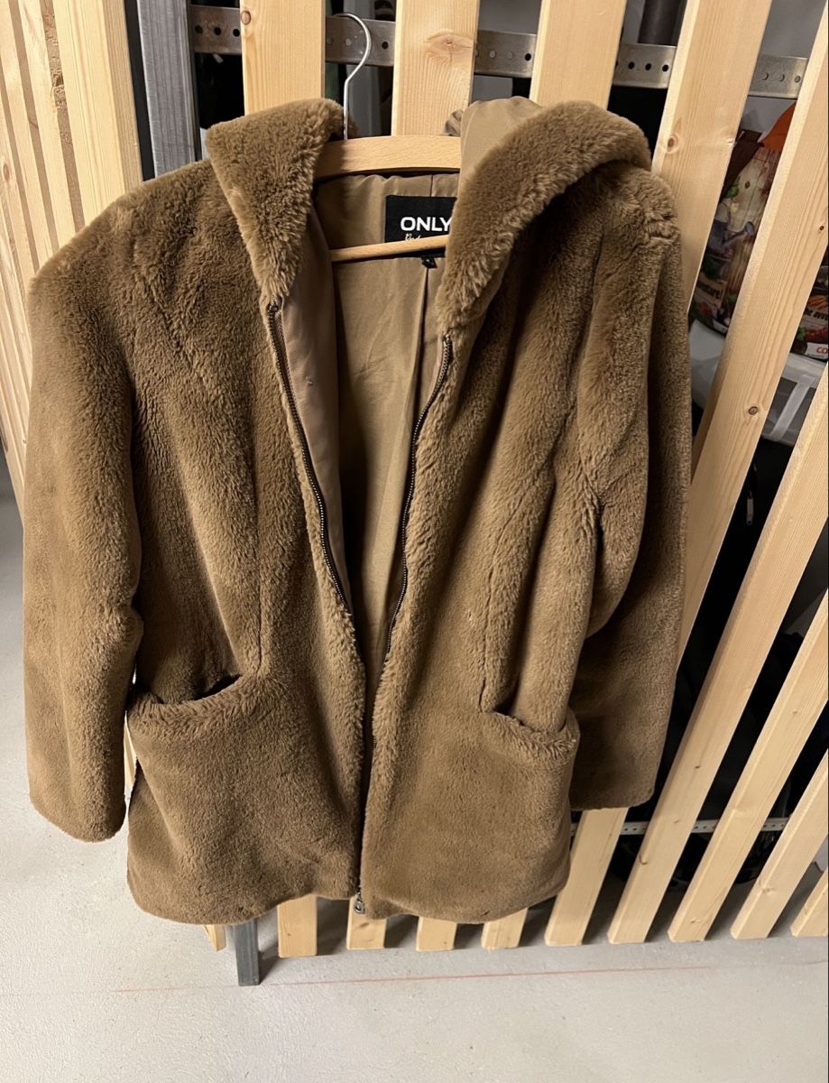 Only Mäntel: Mantel – Gebraucht aus Laufen von mar_flh8
