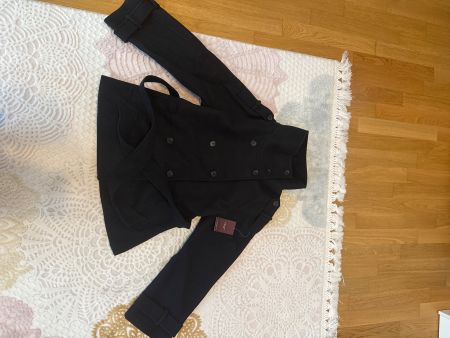 Langer Damen Mantel schwarz mit Gürtel noch nie angezogen