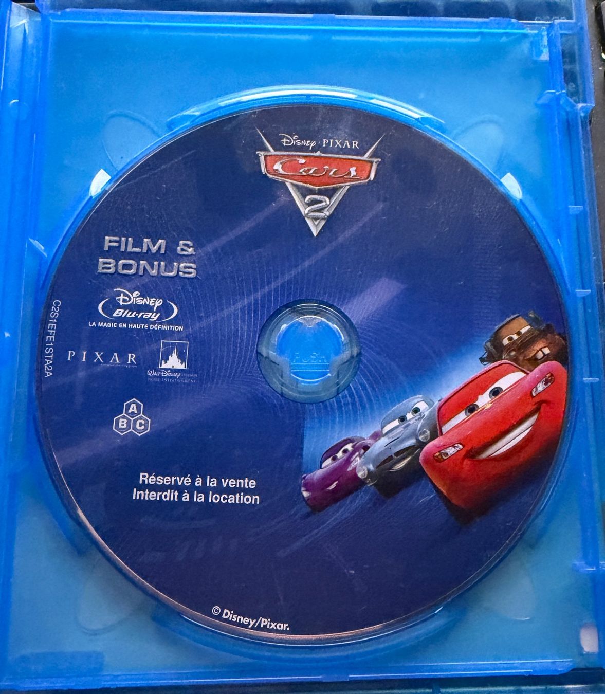 Tous les DVDs: Cars 2 (2011) - Blu-ray – D'occasion à Semsales par __Florian__ 3
