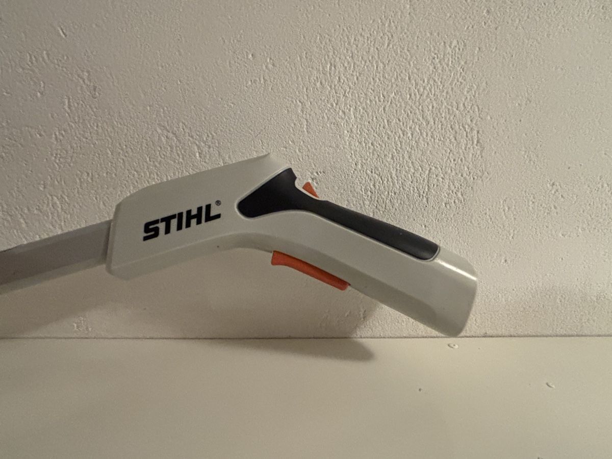 Stihl Tutte le macchine: Stihl Teleskopschaft für HSA 25 – Usato da Grosswangen venduto da esruk 1