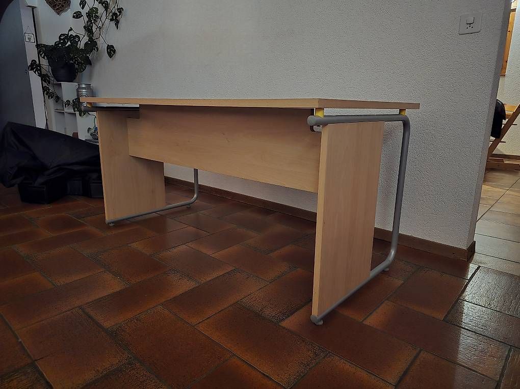 Schreibtische: Pult 150x80x75 – Gebraucht aus Schalunen von Pk91 2
