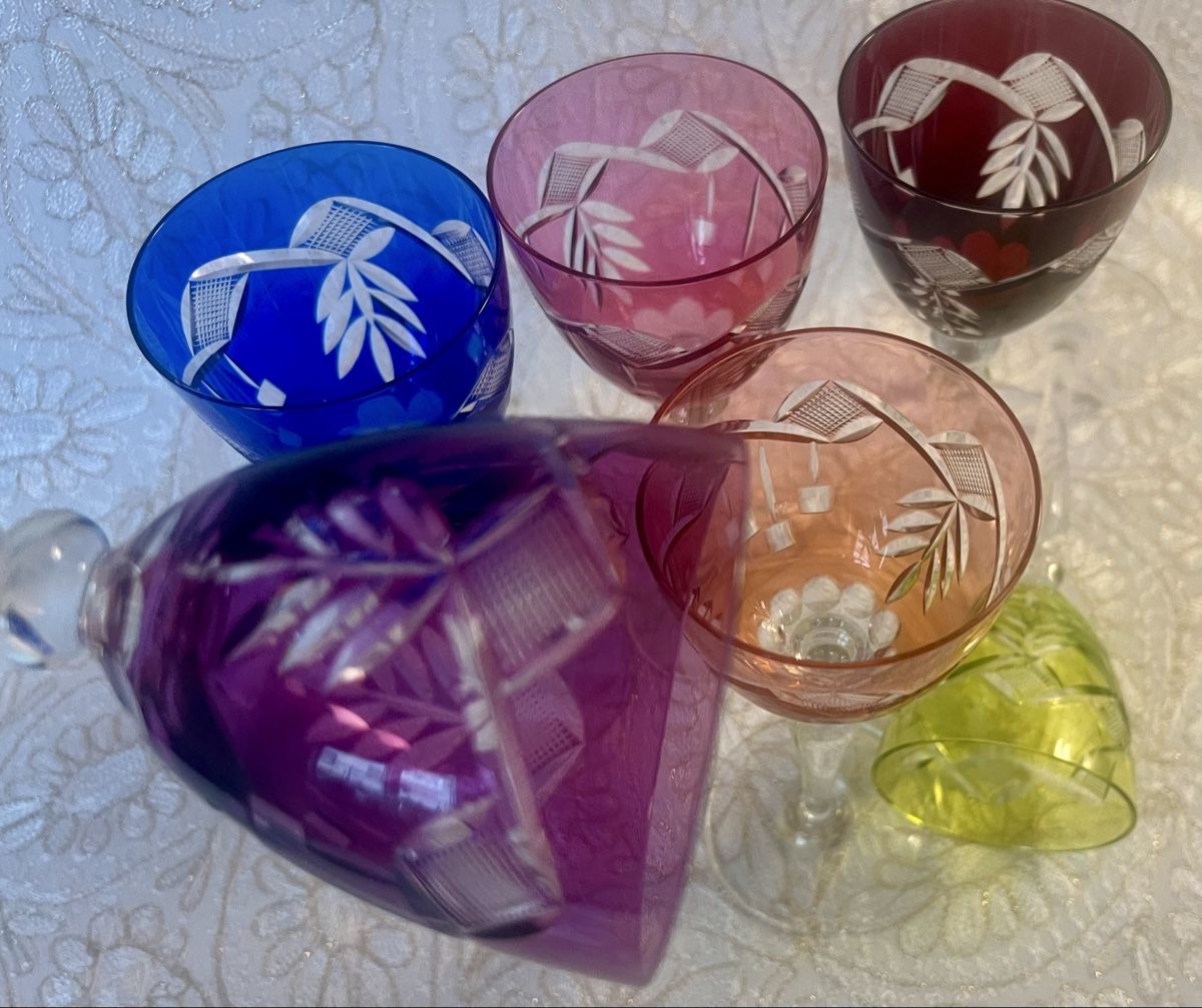 Bicchieri: 6 verres à vin cristal taillé, double couches, multicolore – Nuovo (secondo la descrizione) da Genève venduto da DELIRBEADS 5