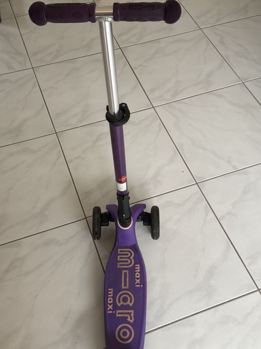 Micro Kickboard: Micro Maxi Scooter violett  – Usato da Dietlikon venduto da NESFEVER 2