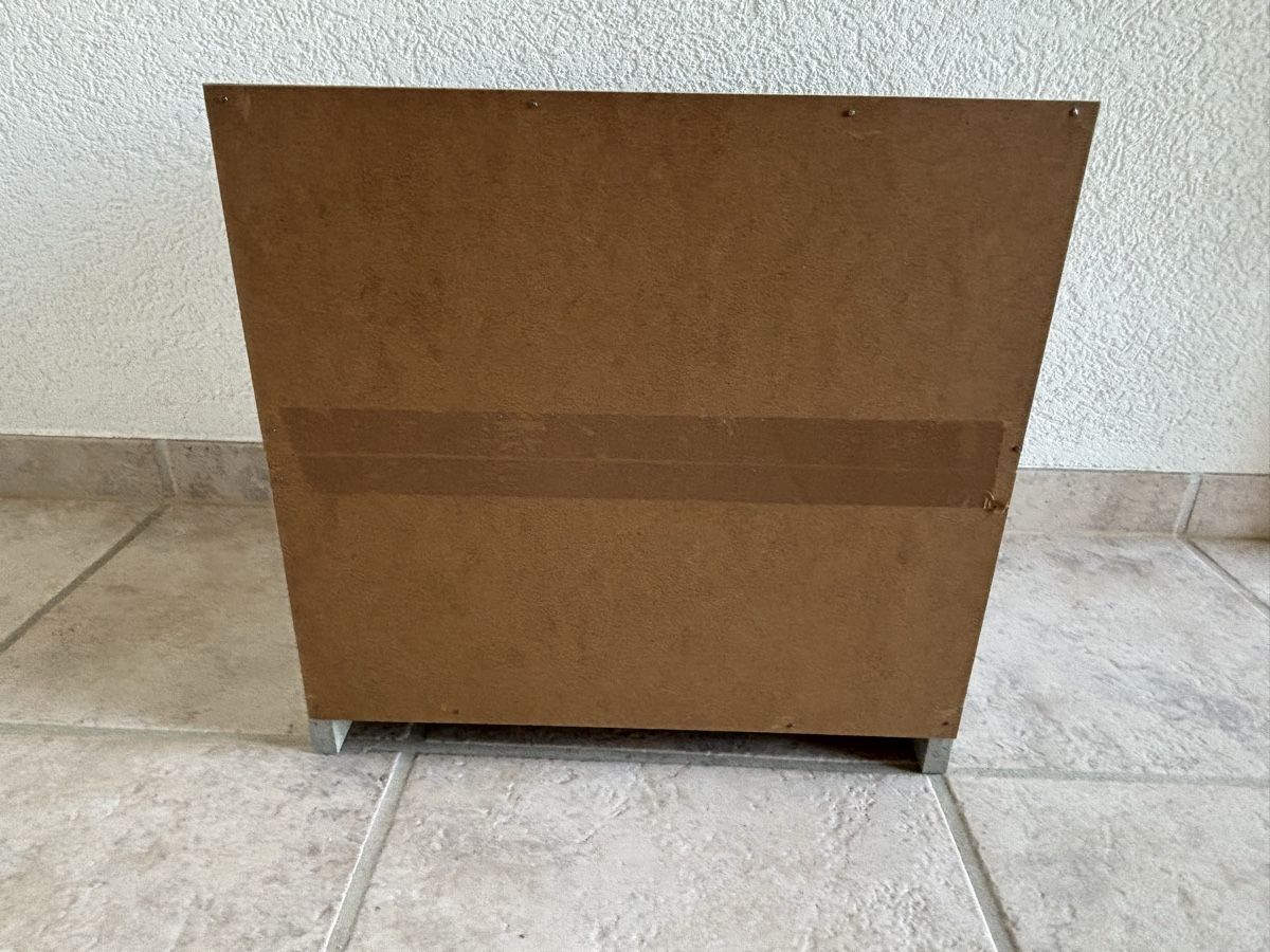 Nachttische: Nachttisch – Neu und originalverpackt aus St. Pantaleon von fixx96 3