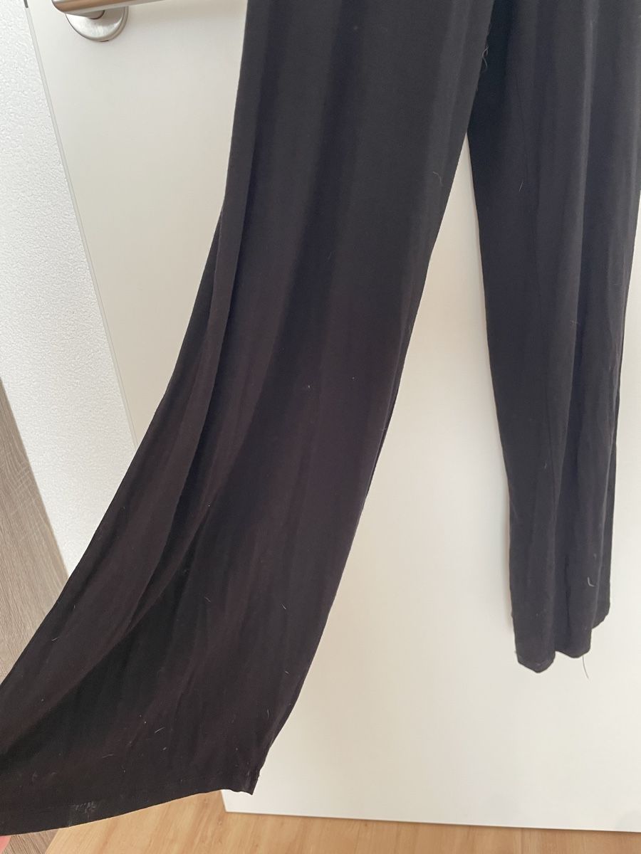 Stradivarius Tute: Schwarzer Jumpsuit Gr. S Stradivarius Elegant – Nuovo (secondo la descrizione) da Ried b. Kerzers venduto da yas_p7th 2