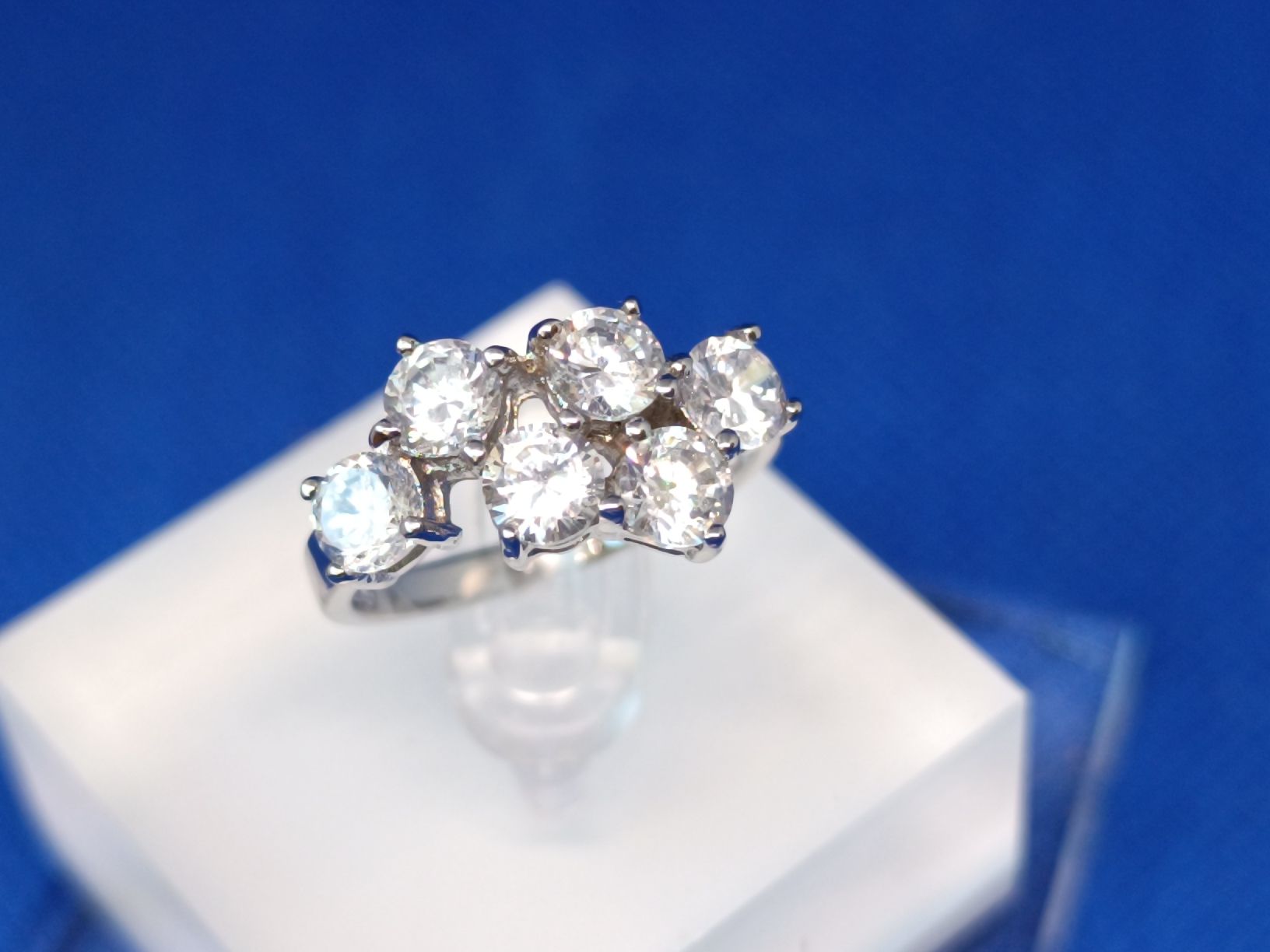 Anelli: sehr schönen Marken Ring mit Steinen – Usato da Zürich venduto da Hamaster 2