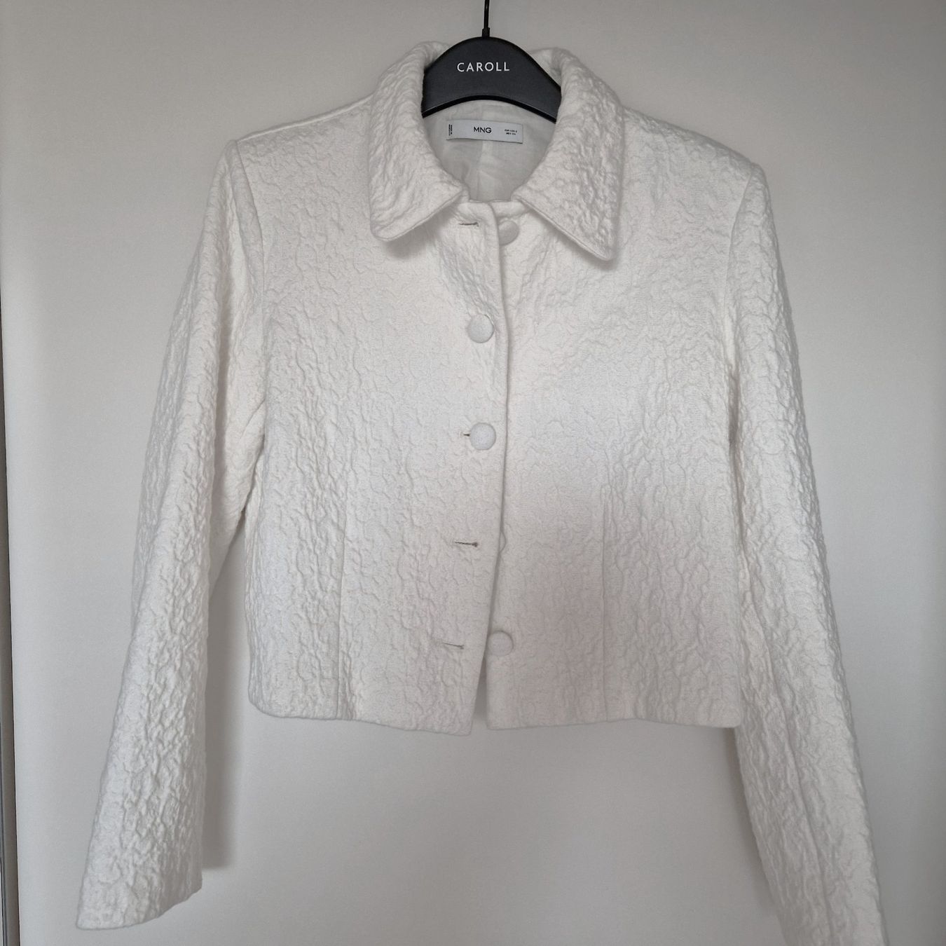 Mango Giacche: Veste Mango couleur crème – Usato da Crassier venduto da steff2000