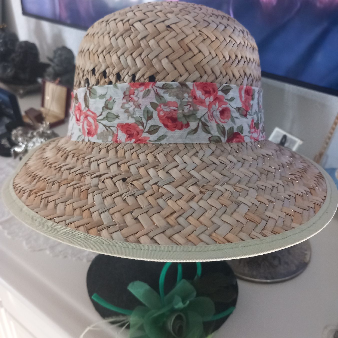 Copricapi, berretti & cappellini: Sommer Zeit: Toller Hut / Vintage – Usato da Aegerten venduto da gismolini