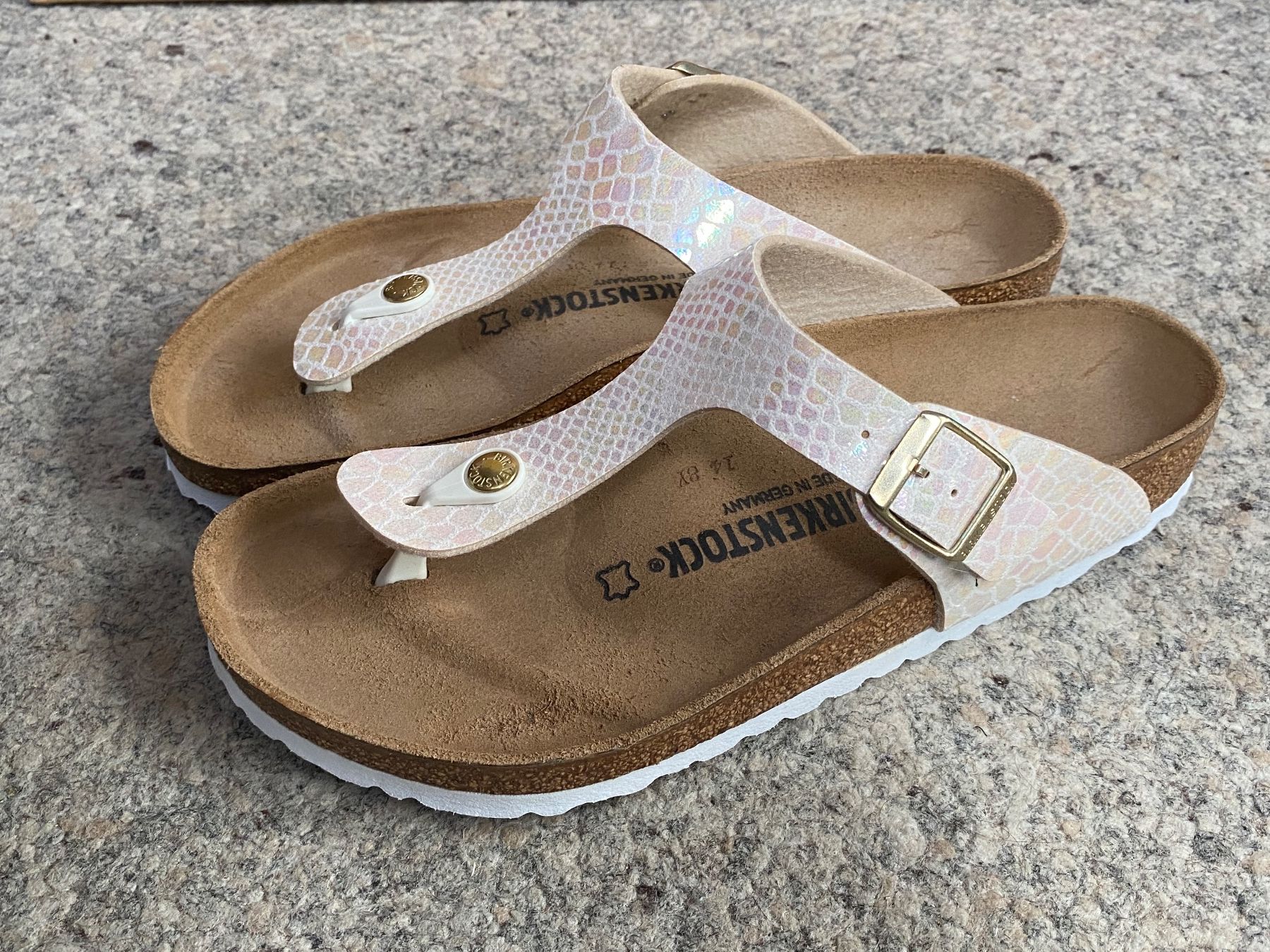 Birkenstock Scarpe da donna: Birkenstock Gizeh Gr. 41 – Nuovo (secondo la descrizione) da Wattwil venduto da edel88