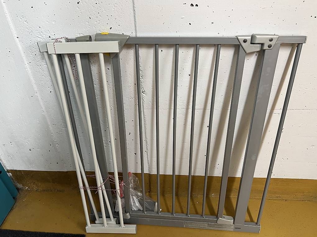 Tutto per la sicurezza: Hauck Treppenschutzgittet – Usato da Würenlos venduto da An-Mo21
