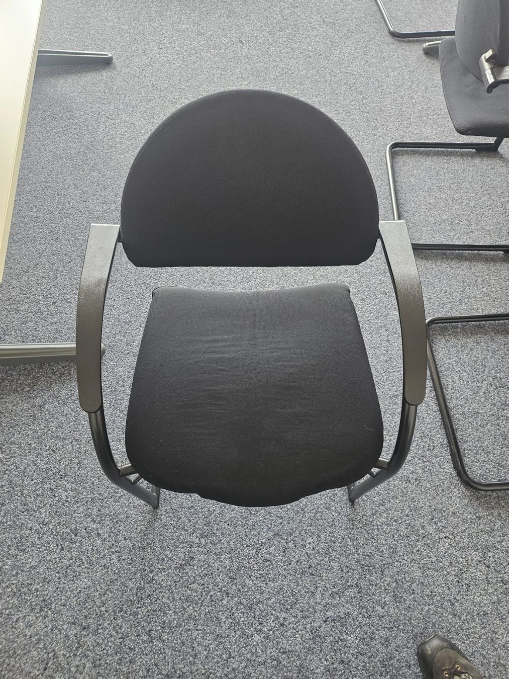 Chaises: Office Stuhl Schwarz – D'occasion à Zürich par M-CityB 1
