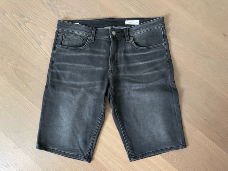 s.Oliver Herren Jeans Shorts, Gr. 34