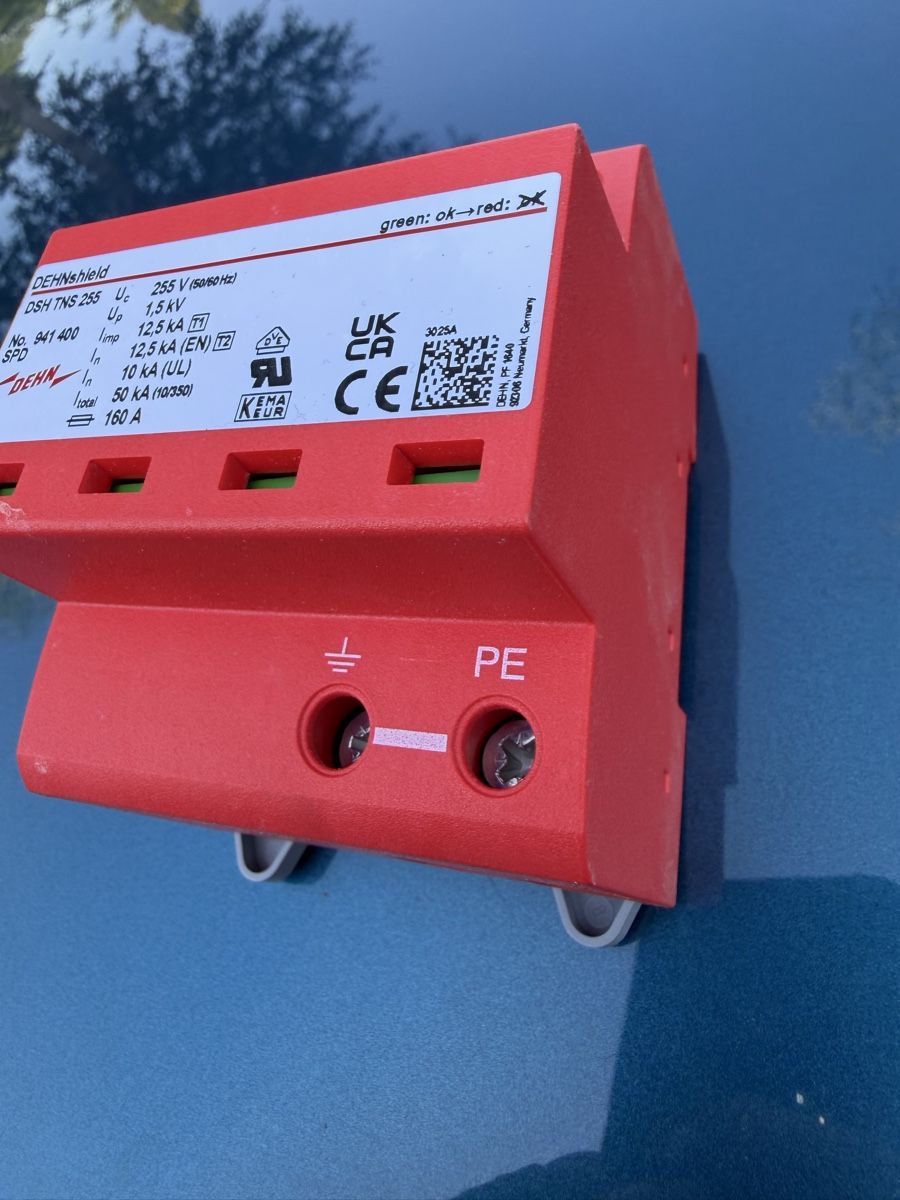 Elektronikbauteile: SPD neu überspannungsableiter – Neu (gemäss Beschreibung) aus Zürich von papaplatte 2