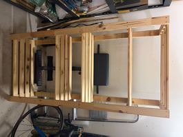 Holzregal