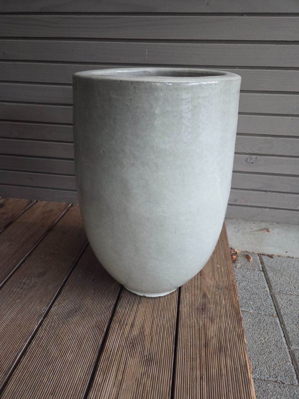 Pots de fleurs: Blumentopf Keramik hellgrau H ca. 51cm D ca. 32cm – D'occasion à Niederlenz par Moki123