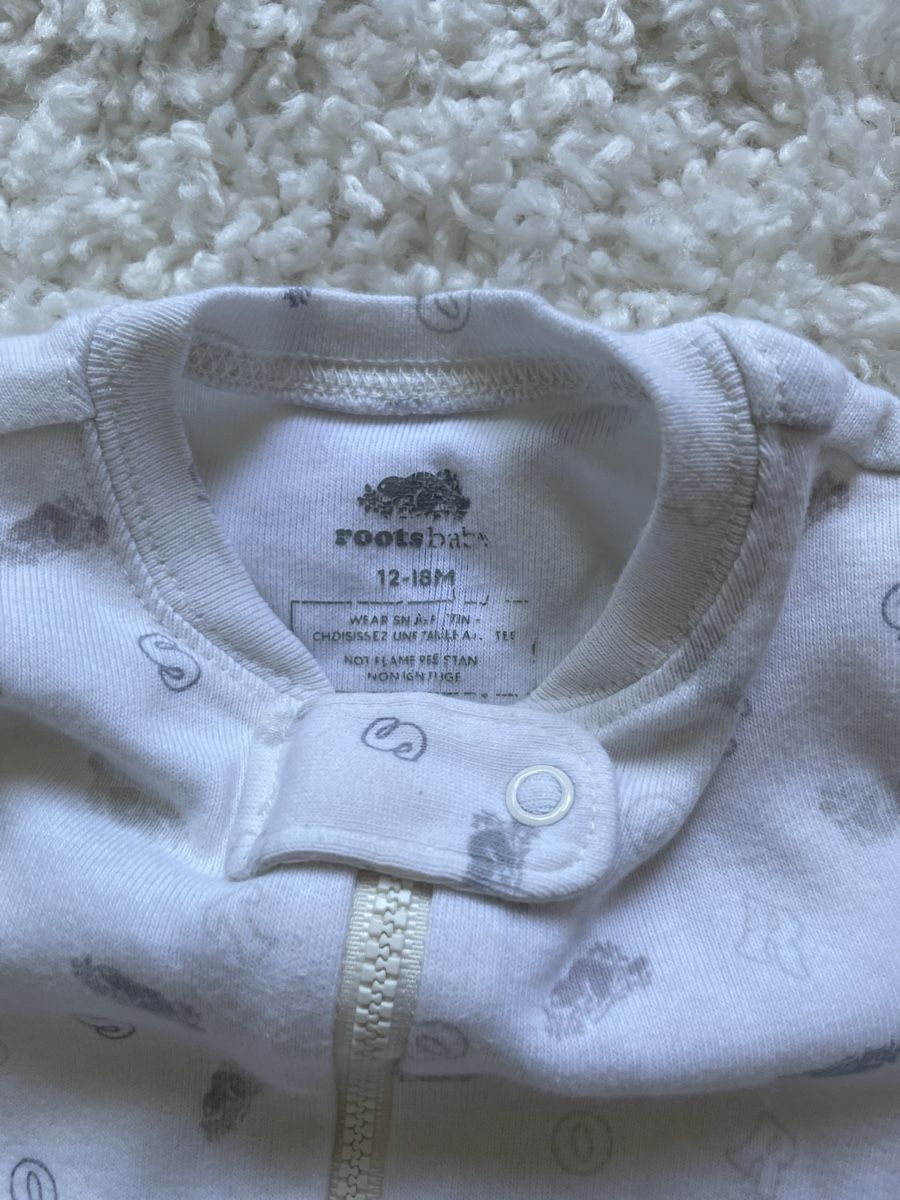Pagliaccetti: Combinaison pyjama Roots bébé 12-18 mois blanc imprimé – Usato da Versoix venduto da Pti-pois 2