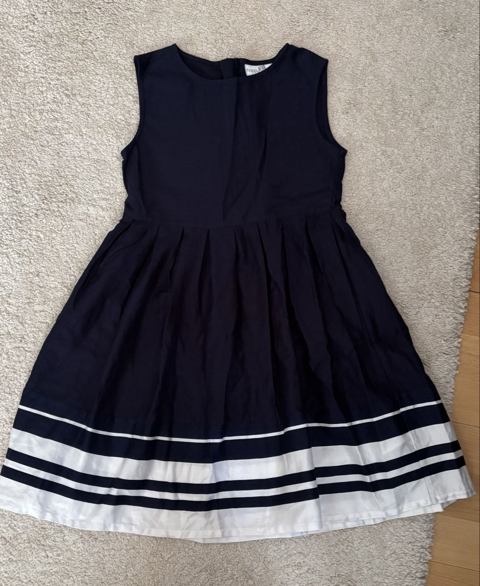 Robes et jupes: Kleid 134/140 100% Baumwolle – D'occasion à Winterthur par Bilure
