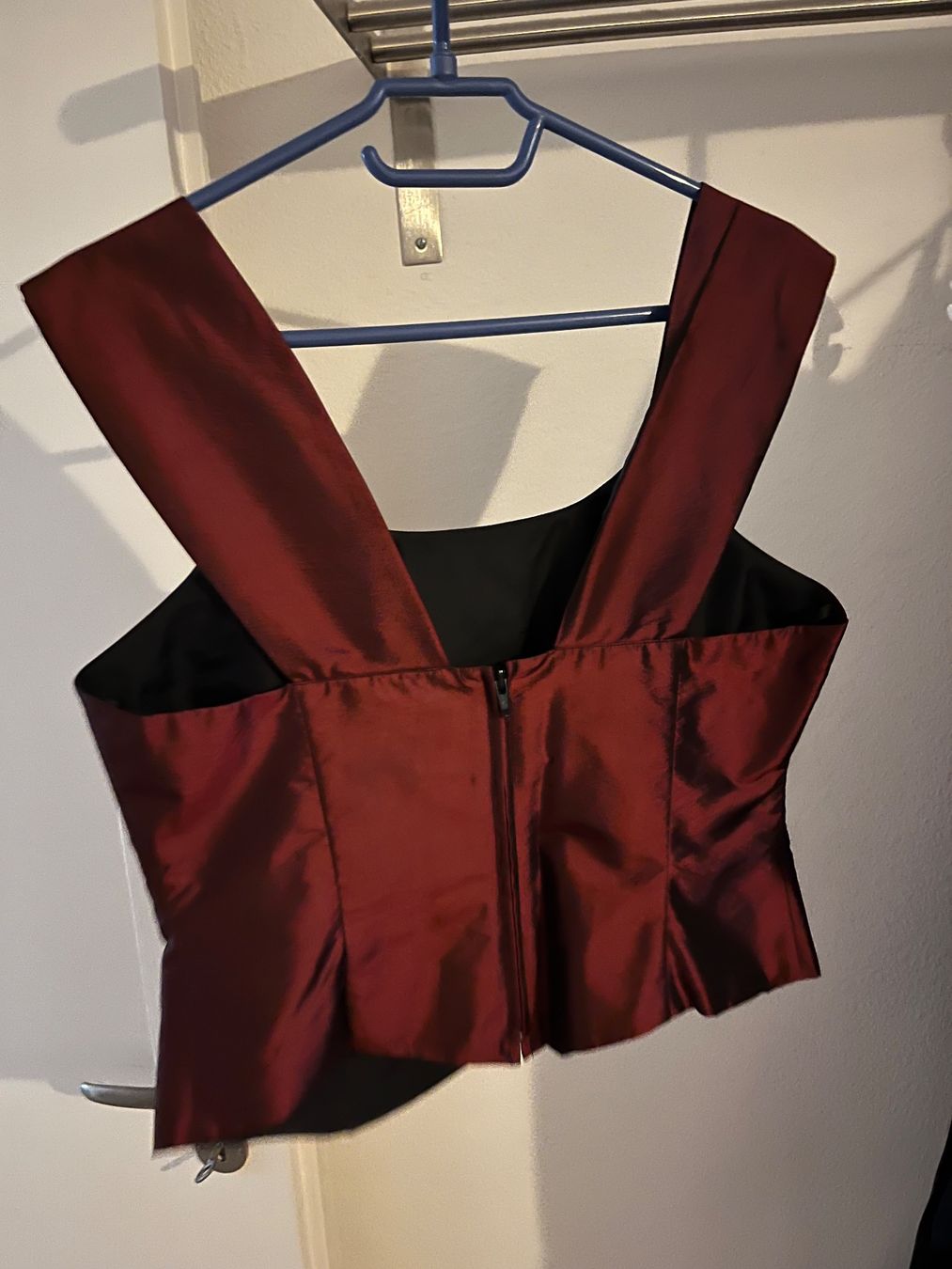 Robes: Wunderschönes Festkleid – D'occasion à Zürich par Daen1515 2
