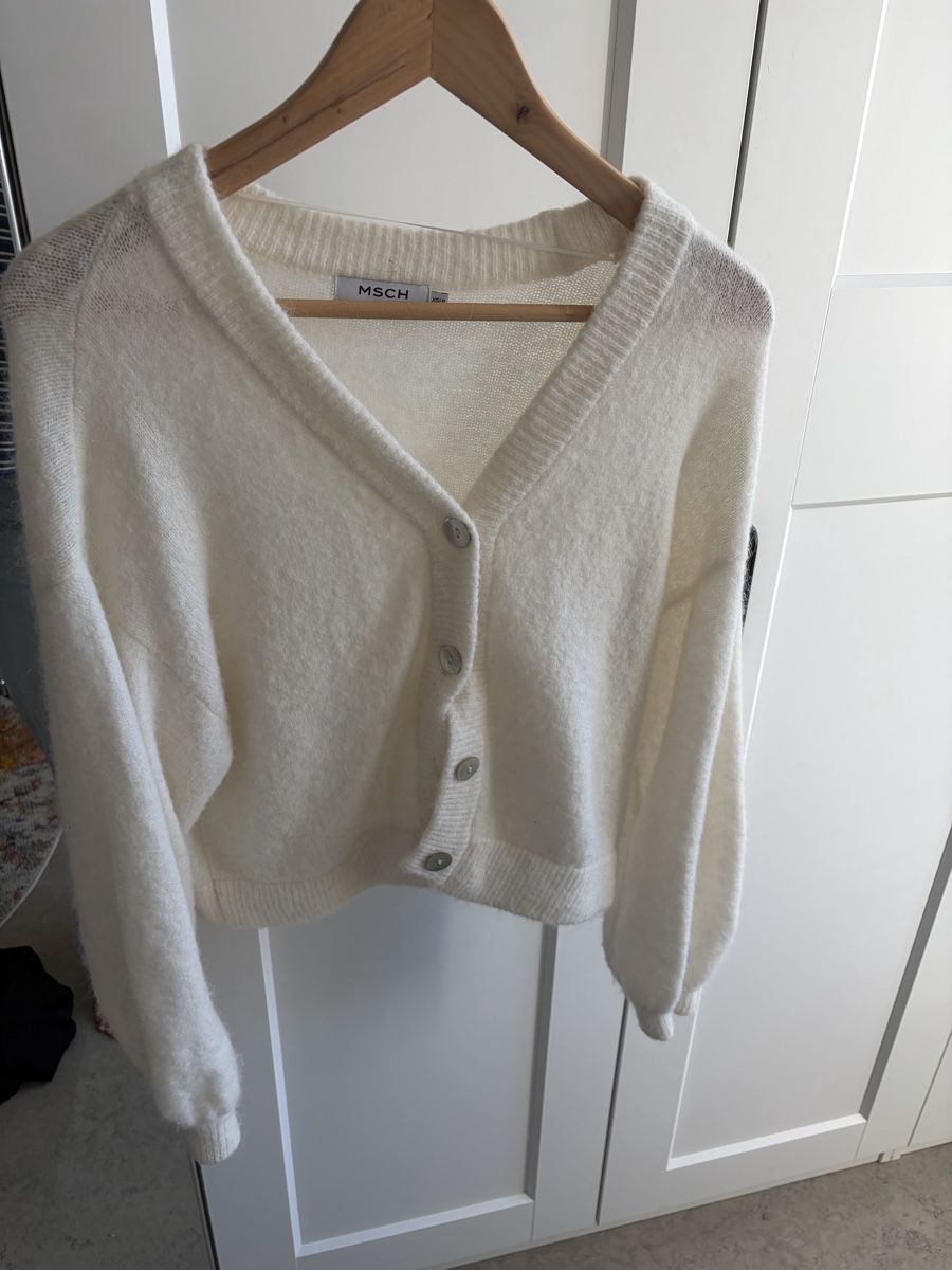 Giacche: Cardigan creme – Nuovo (secondo la descrizione) da Sevelen venduto da sarah_selina