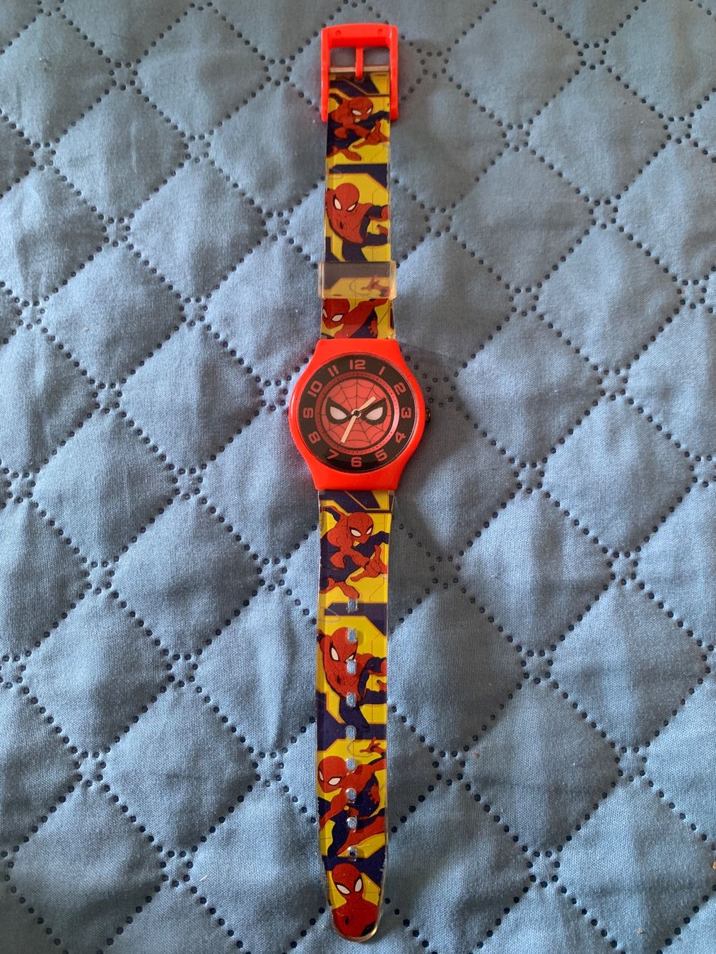 Disney Orologi: Kinderuhr Spiderman MARVEL mit neuer Batterie – Usato da Steinebrunn venduto da Littlebird1 2