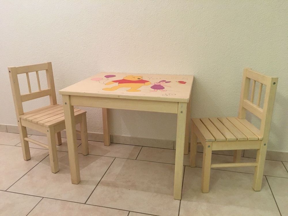 IKEA Kindertisch mit 2 Stühlen Kaufen auf Ricardo