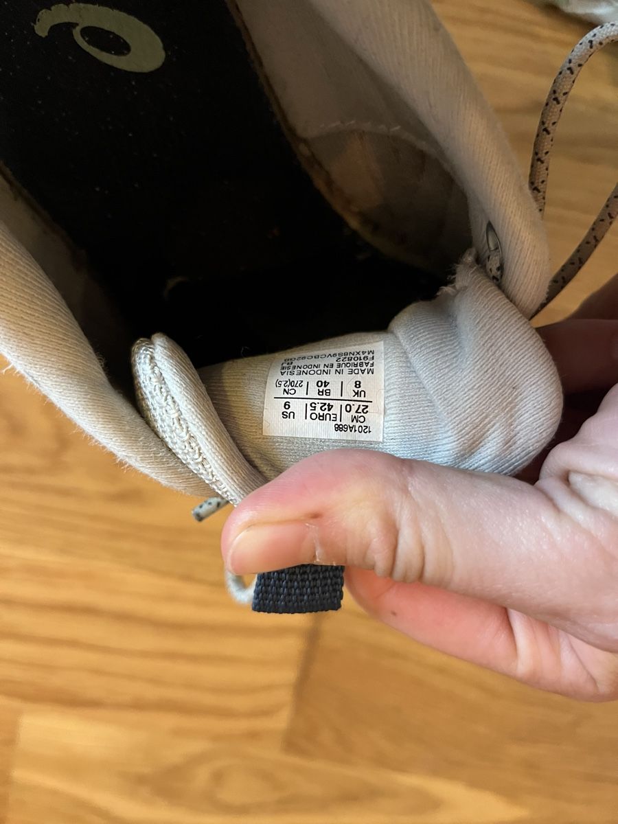Scarpe da uomo: asics sneaker – Usato da Luzern venduto da nai_mv69 3
