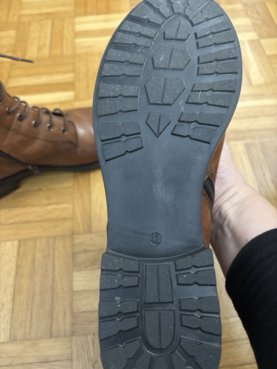 Scarpe da donna: 42, mrobust und bereit für den Winte – Usato da Kriens venduto da mir_v8ww 3
