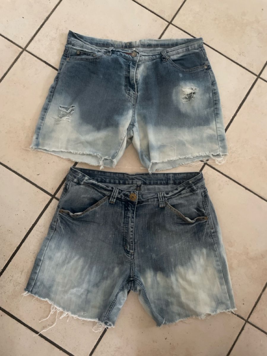 Pantaloni: 2 stretch Jeans Shorts, Gr.42 – Usato da Obergerlafingen venduto da cabo4