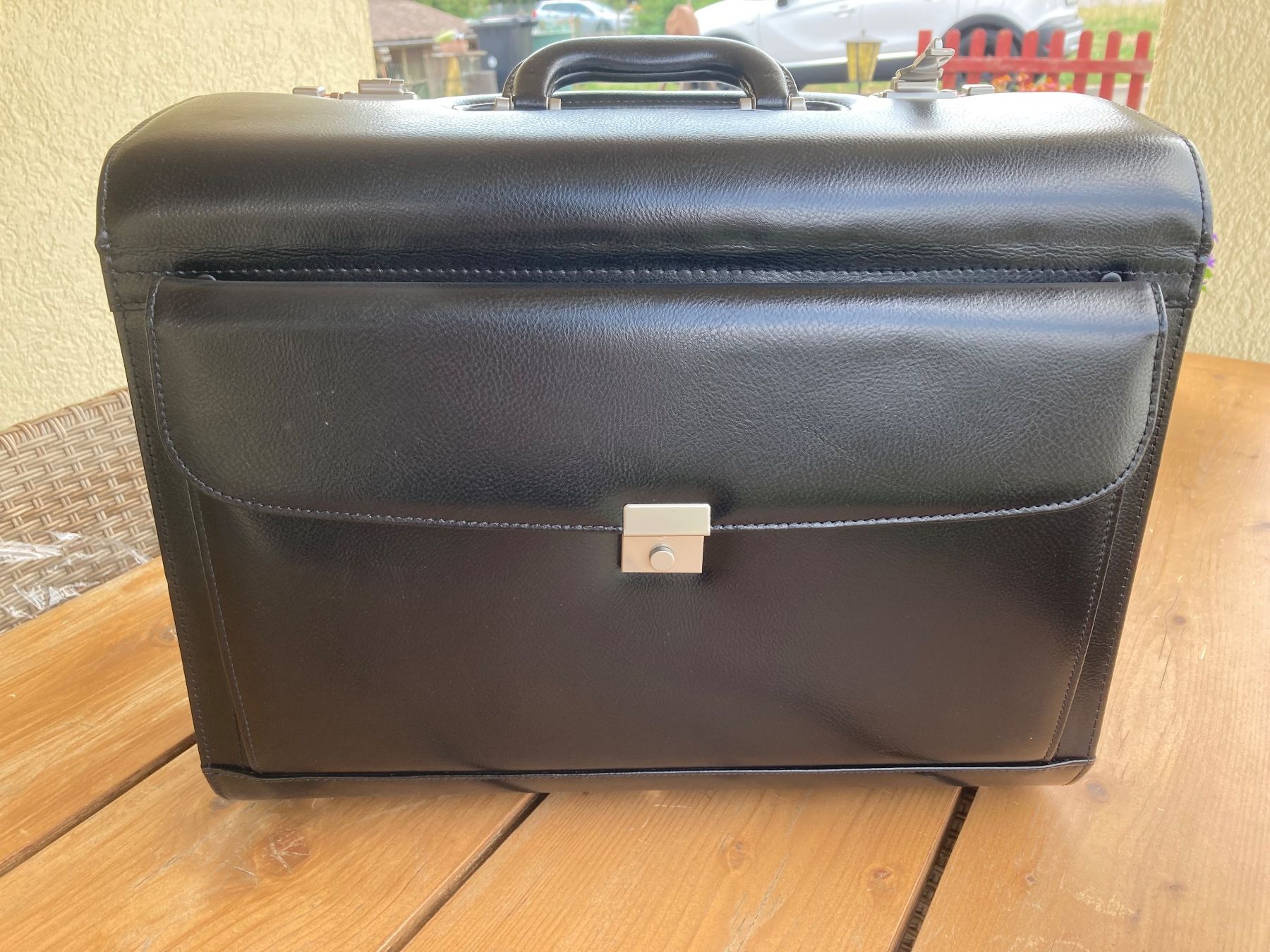 Valises de voyage: Pilotenkoffer / Aktenkoffer elegant – Neuf avec emballage d'origine à Fulenbach par Hagelhans 2