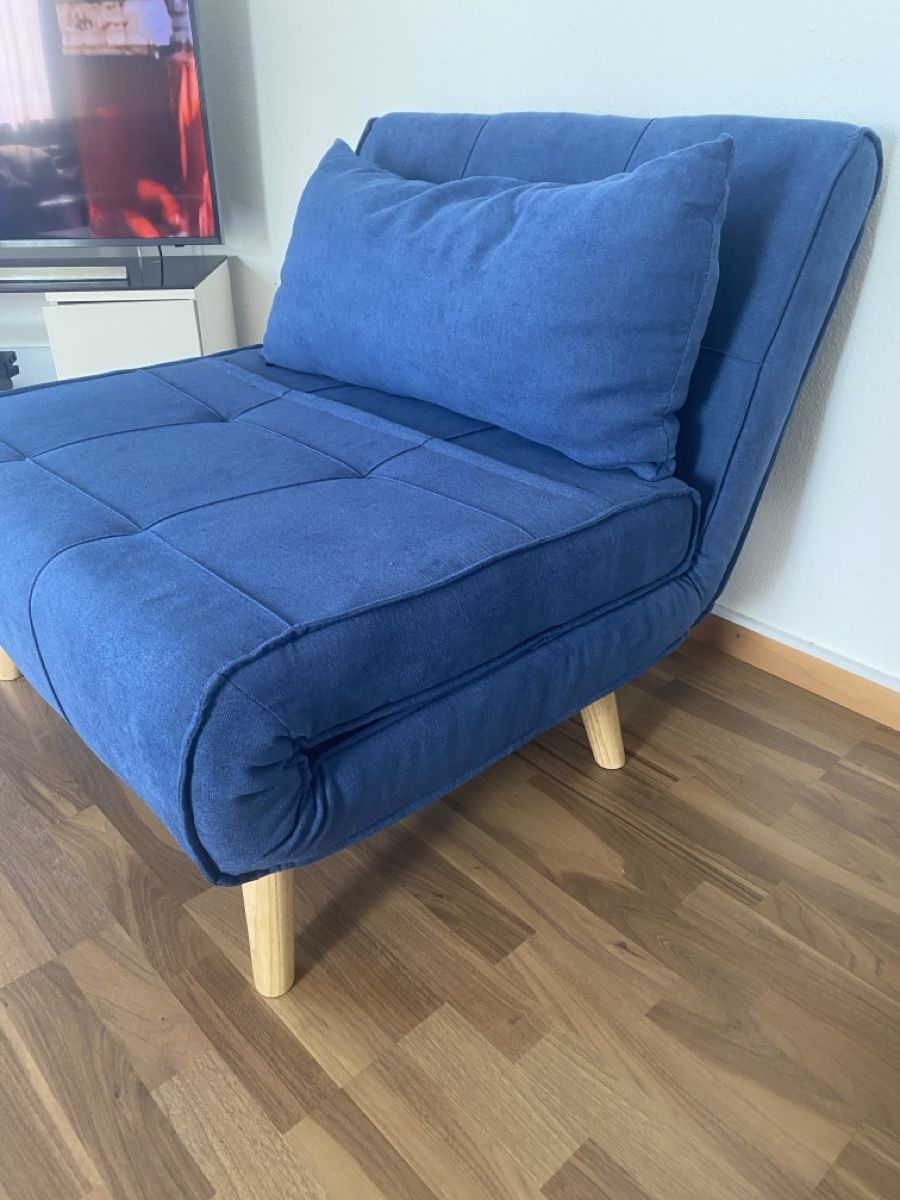 Liegen & Liegestühle: Blue Sofa Bed Chair good condition – Neu (gemäss Beschreibung) aus Hünenberg von cho_q9v2 2