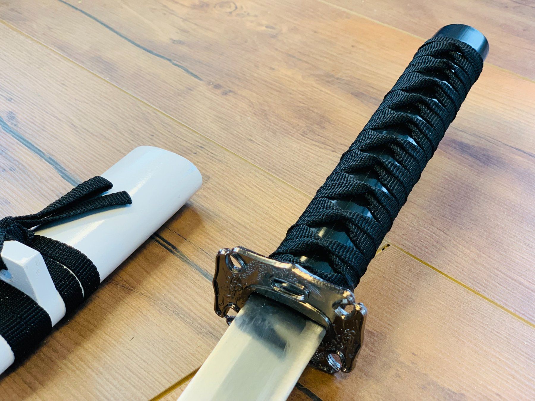 Art international: Katana TANTO Schwert WEISS 78cm NEU – Neuf avec emballage d'origine à Bergdietikon par shopAgent 3